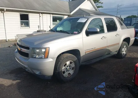 2007 Chevrolet Avalanche K1500 z USA, uszkodzony, nr VIN 3GNFK12357G113344